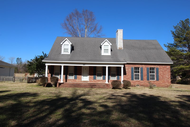 Landmark Grenada Mississippi Real Estate site